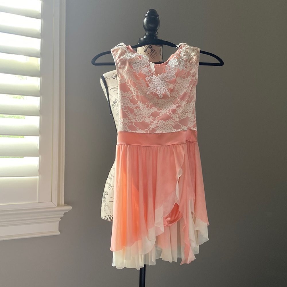 Dance costume